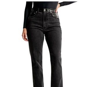 Abercrombie & Fitch The 90’s Straight Ultra High Rise Size 16 Black Faux Leather